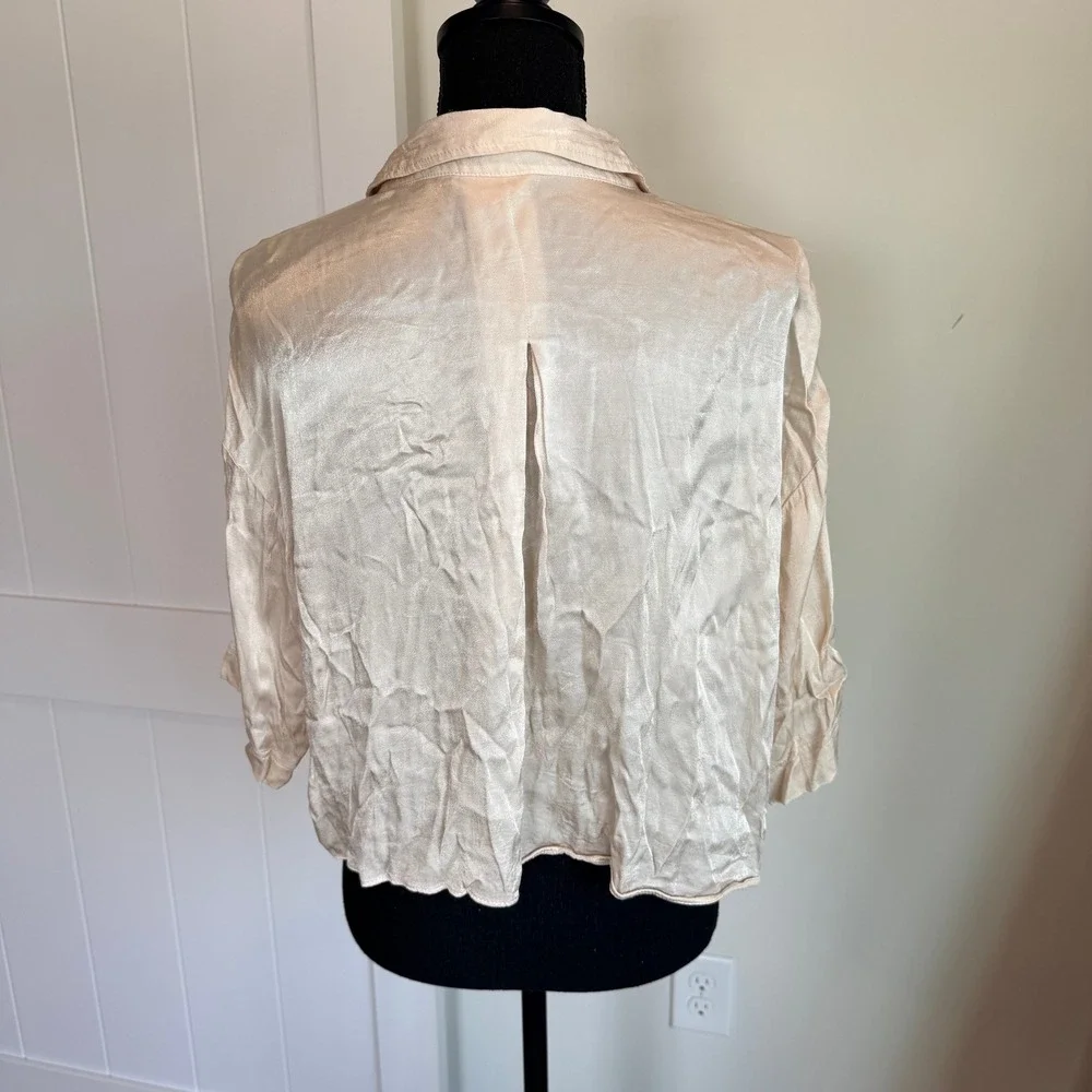 Zara Champagne Satin Finish Cropped Button Up Blouse Short Sleeve Women Large